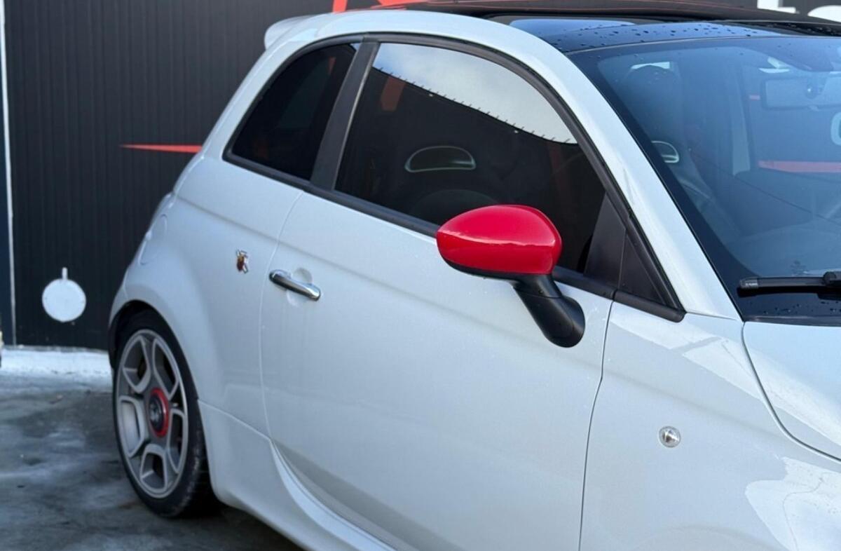 FIAT 500 1.4 T-Jet Abarth