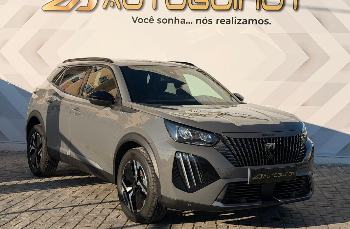 PEUGEOT 2008 1.2 PureTech Allure