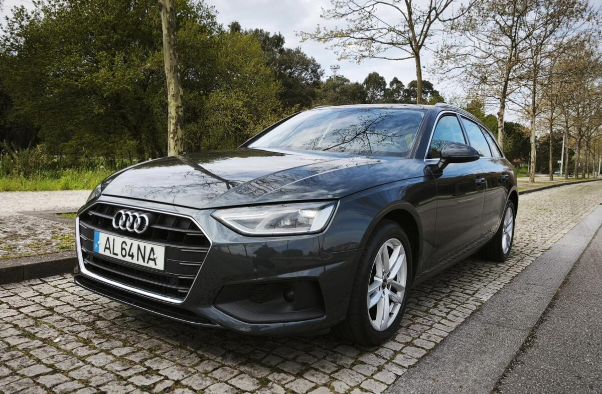 AUDI A4 30 TDI S tronic
