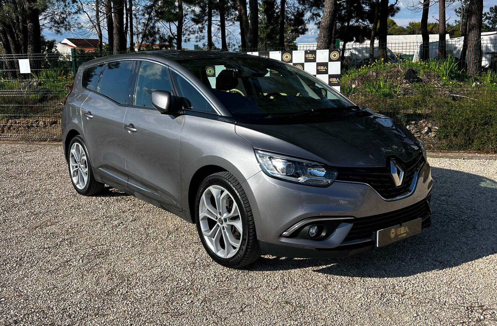RENAULT Scénic 1.7 Blue dCi Bose Edition EDC