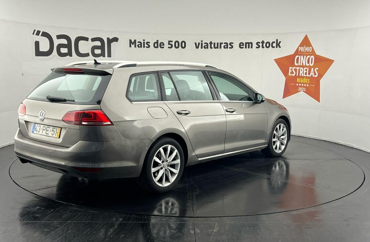 VOLKSWAGEN Golf 1.6 TDi Highline