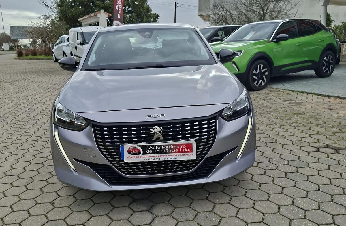 PEUGEOT 208 1.2 PureTech Active Pack