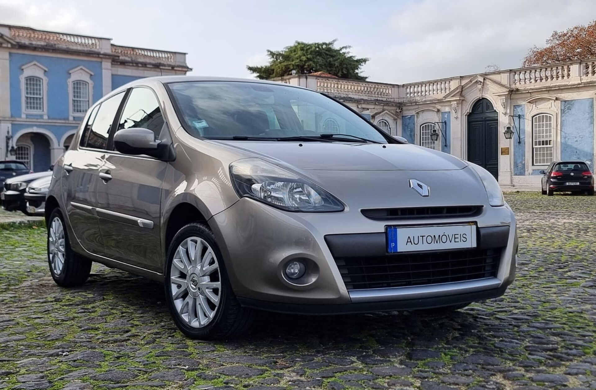 RENAULT Clio 1.2 16V Dynamique S