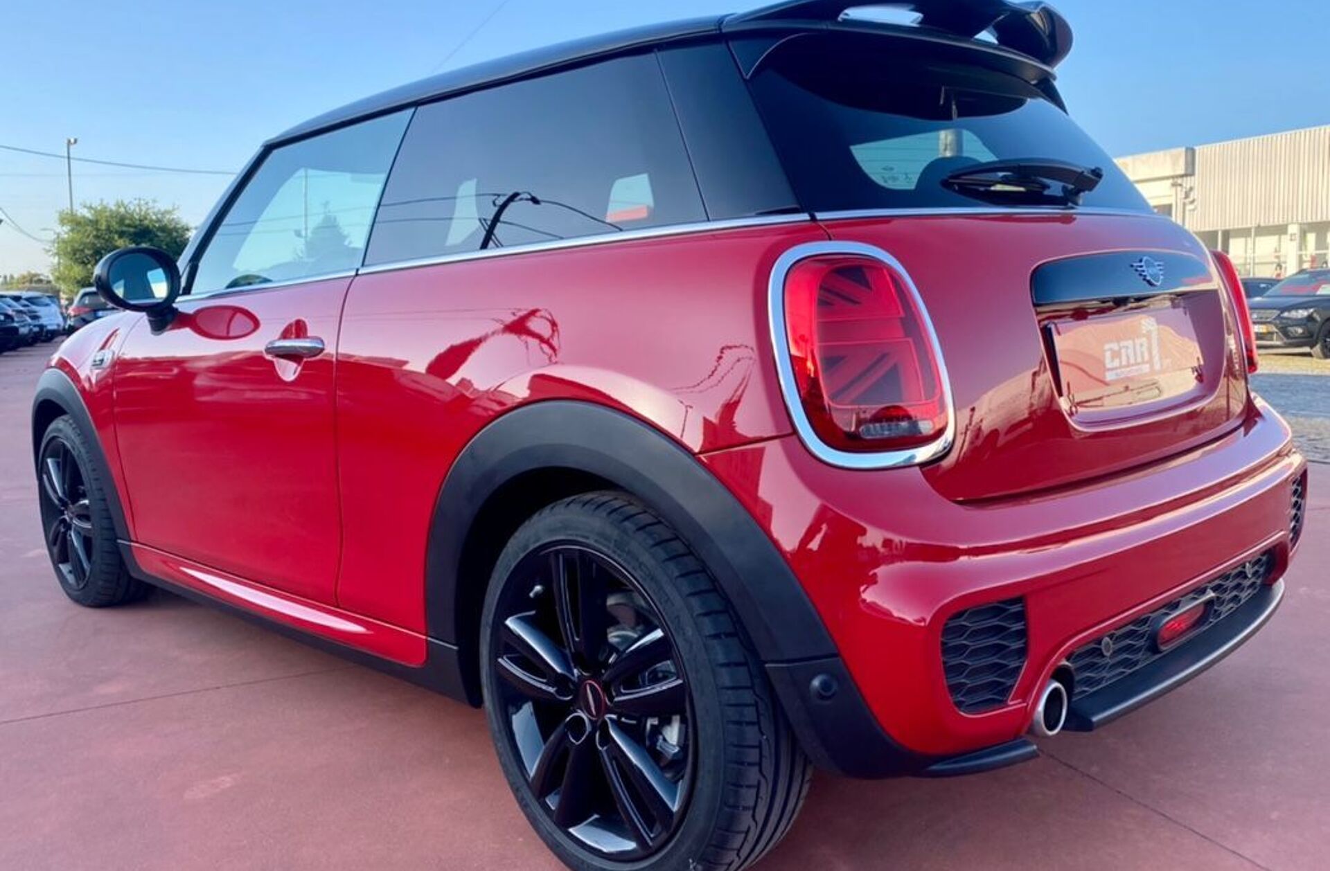 MINI Mini John Cooper Works Auto Desportiva