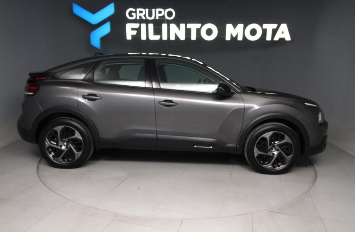 CITROEN C4 1.2 Hybrid Plus e-DSC6