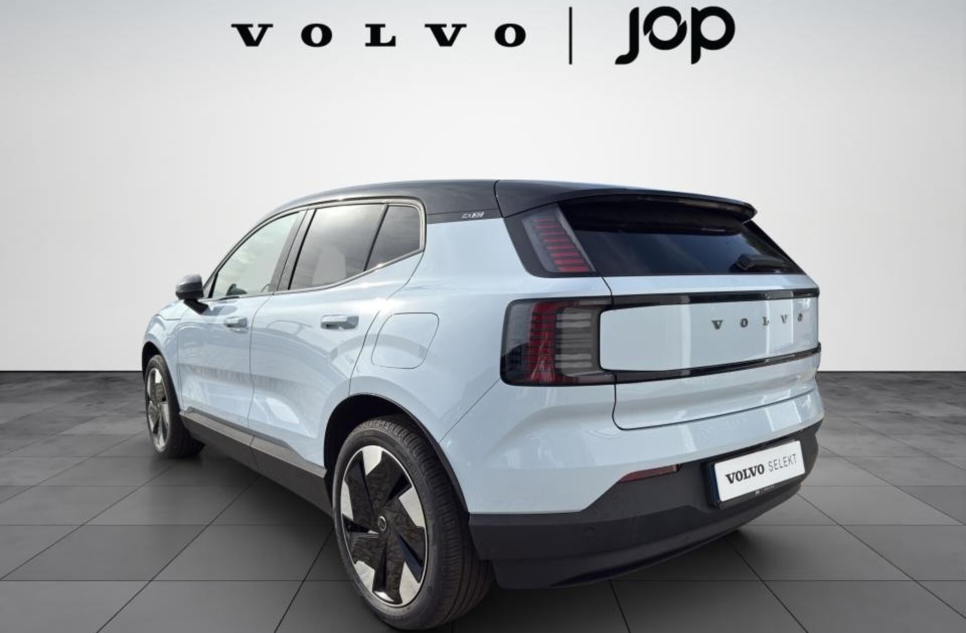 VOLVO EX30 69 kWh Single Motor Extended Range Plus