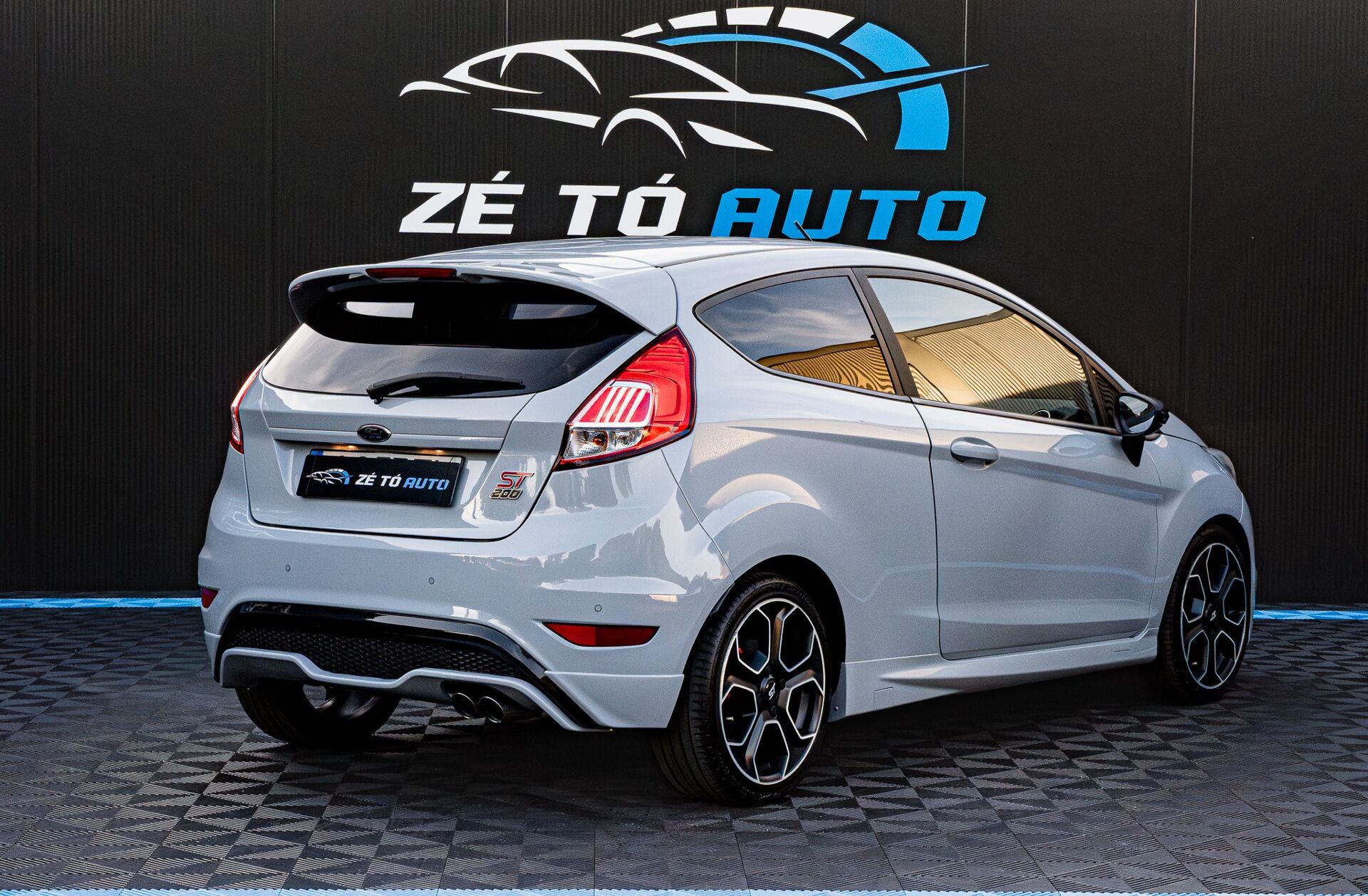 FORD Fiesta 1.6 T ST