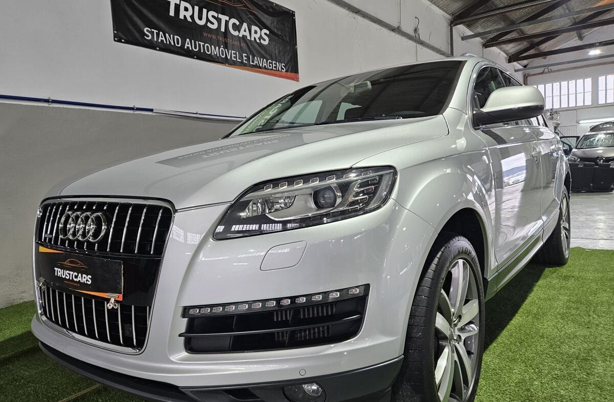 AUDI Q7 3.0 V6 TDi quattro Tiptronic