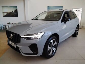 VOLVO XC60 2.0 T6 PHEV Plus Dark AWD