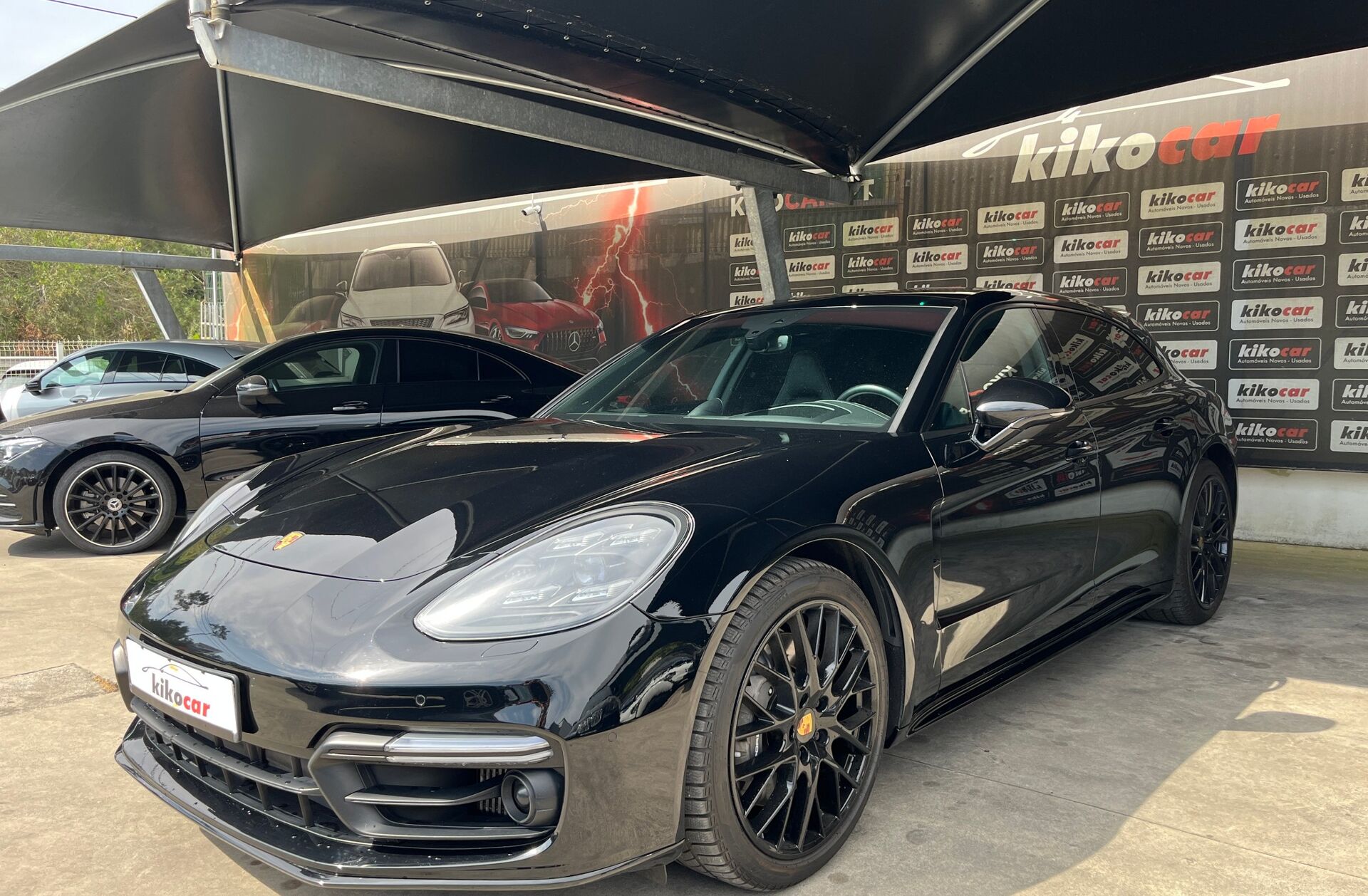 PORSCHE Panamera 4 E-Hybrid 10 Years Edition