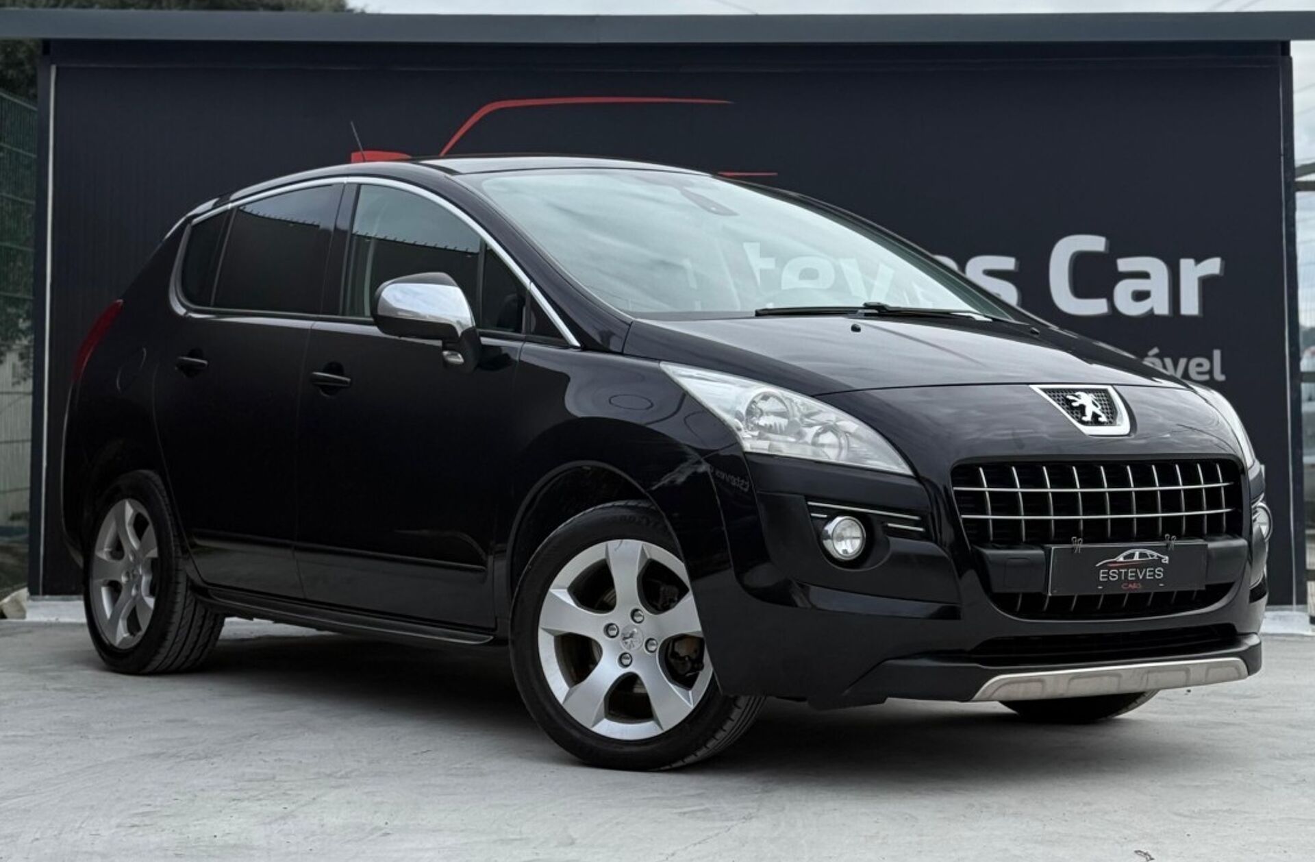 PEUGEOT 3008 1.6 HDi Executive