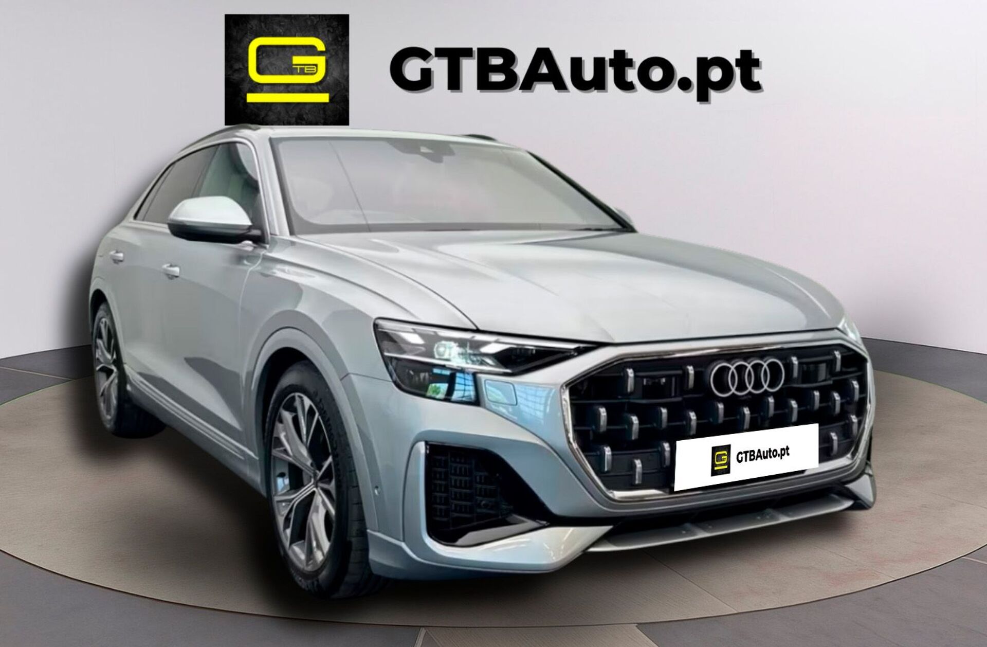 AUDI Q8 55 TFSIe quattro Tiptronic