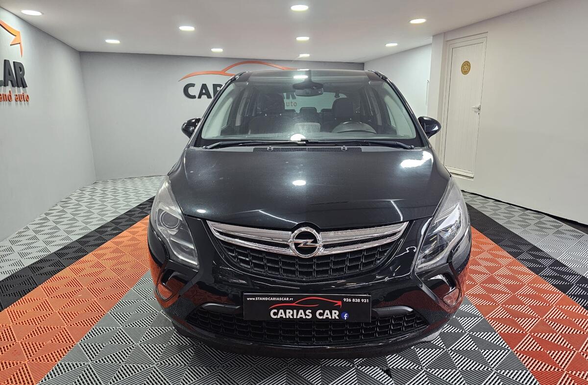 OPEL Zafira 1.6 T Executive S/S