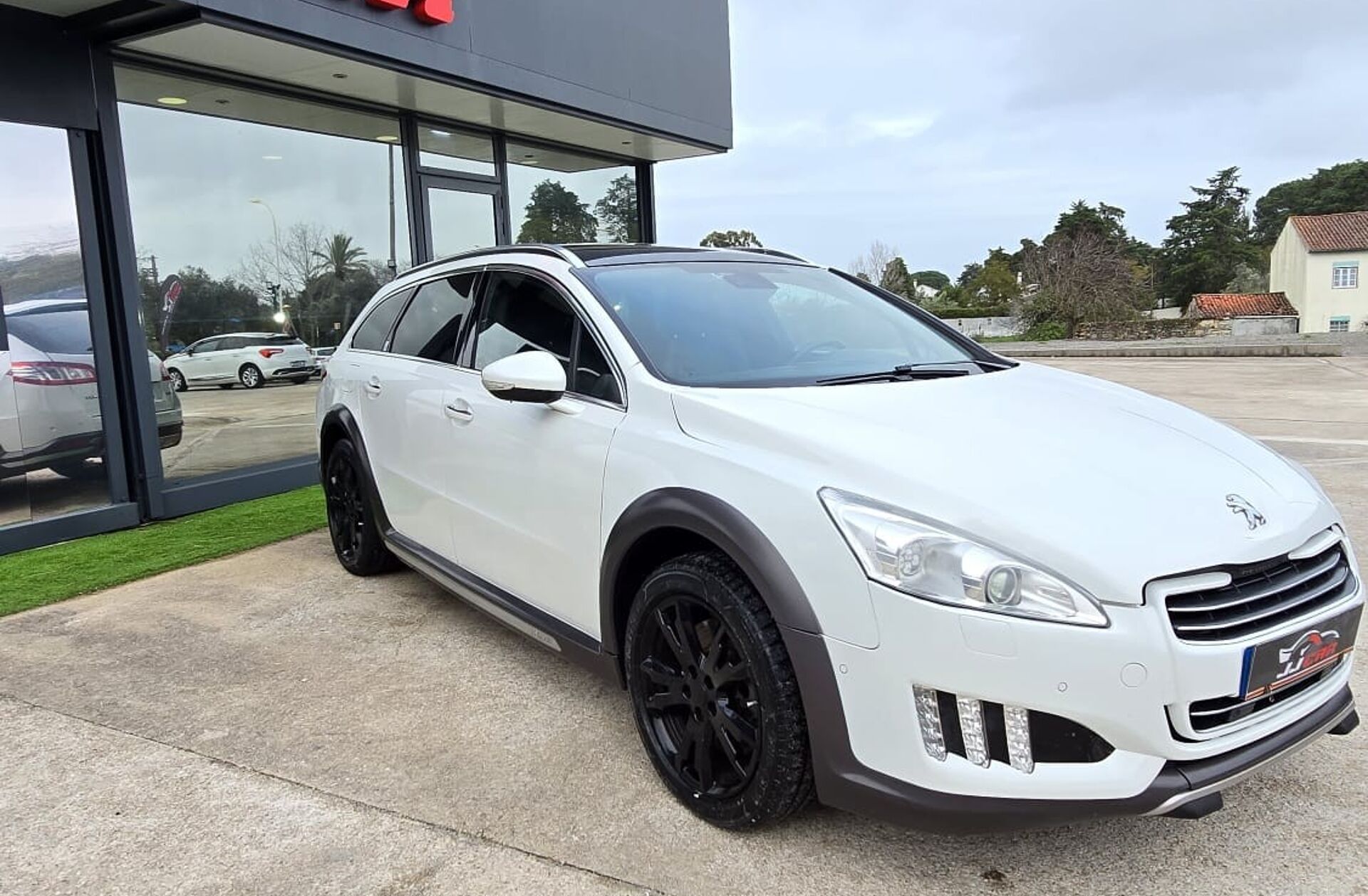 PEUGEOT 508 RXH 2.0 HDi Hybrid4 2-Tronic