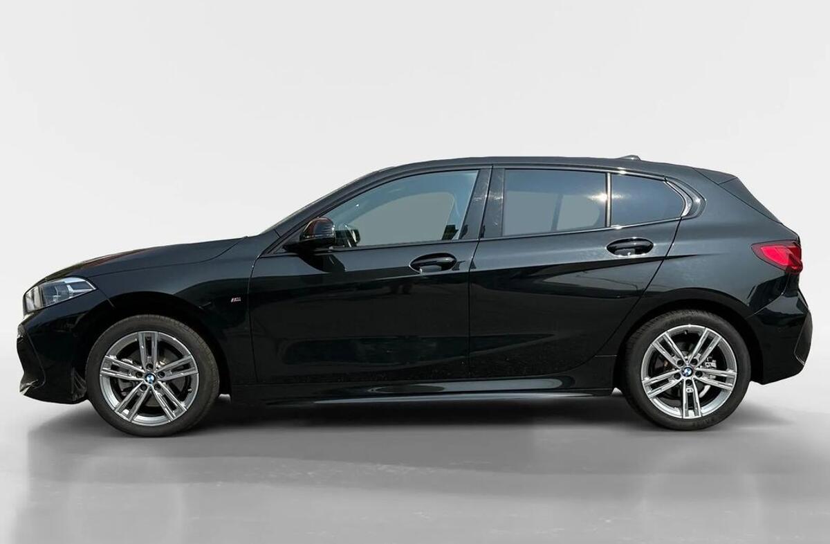 BMW Serie-1 116 d Pack Desportivo M Auto