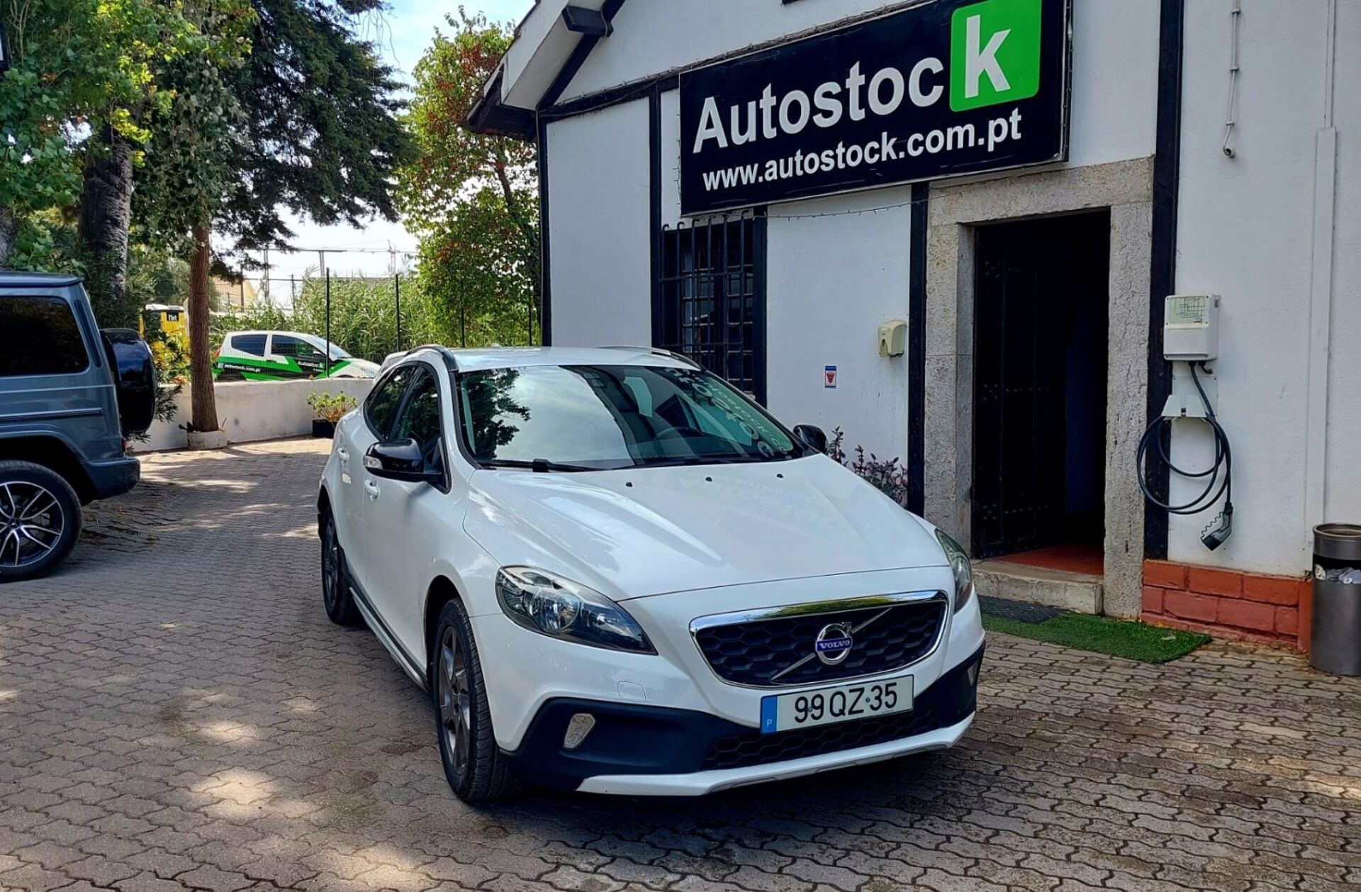 VOLVO V40 2.0 D2 Summum