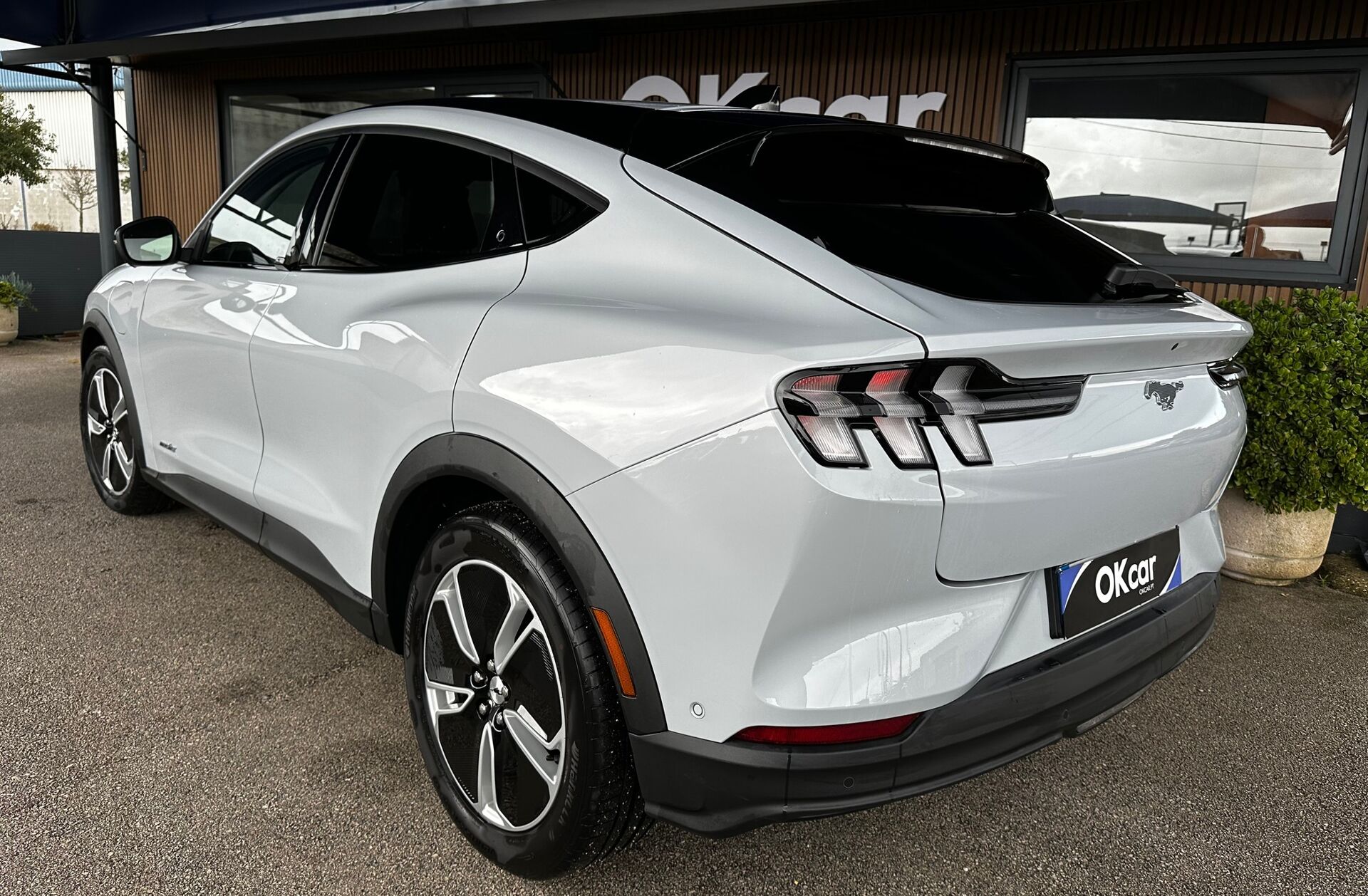 FORD Mustang Mach-E Premium