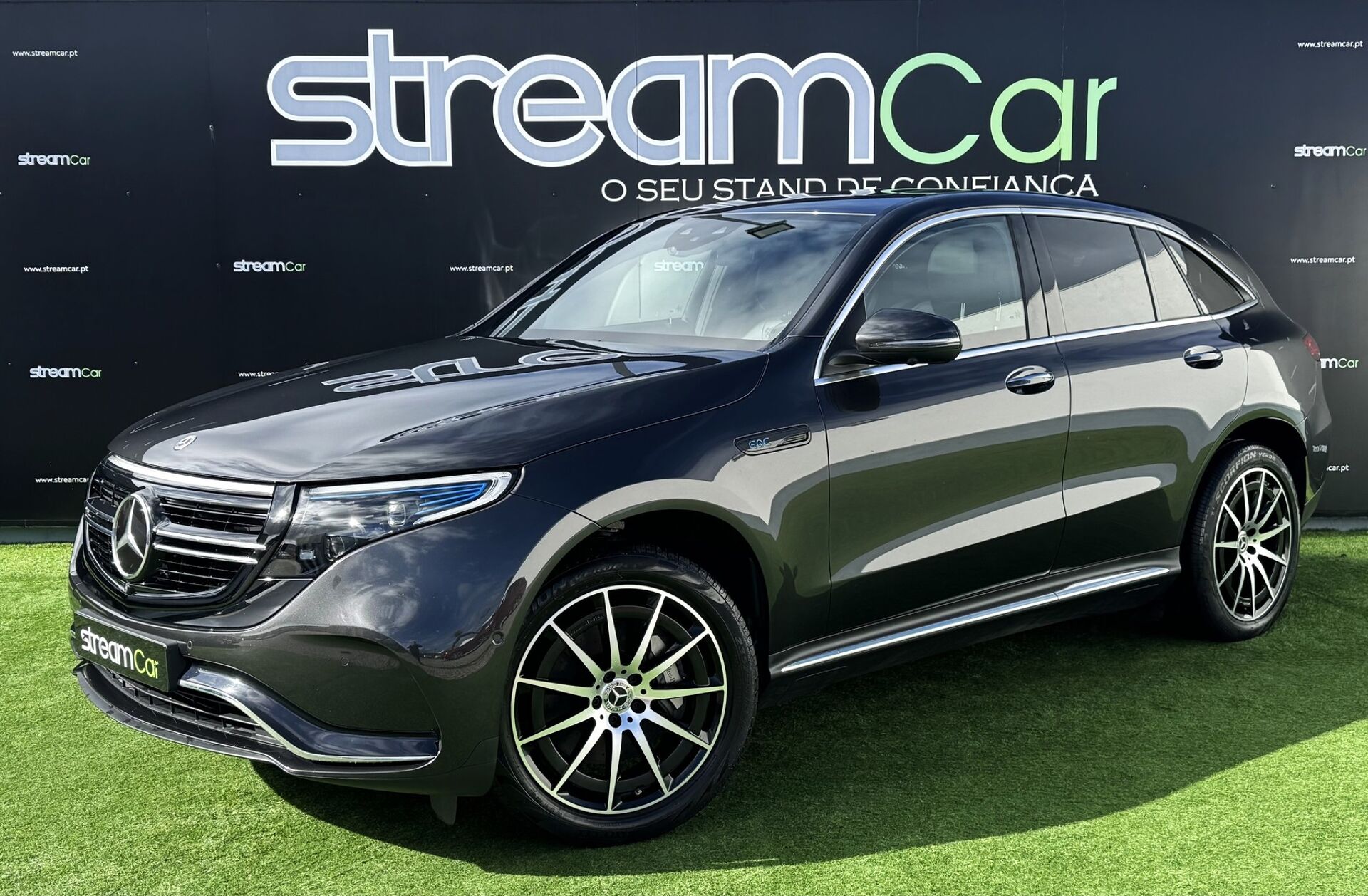 MERCEDES EQC 400 4Matic