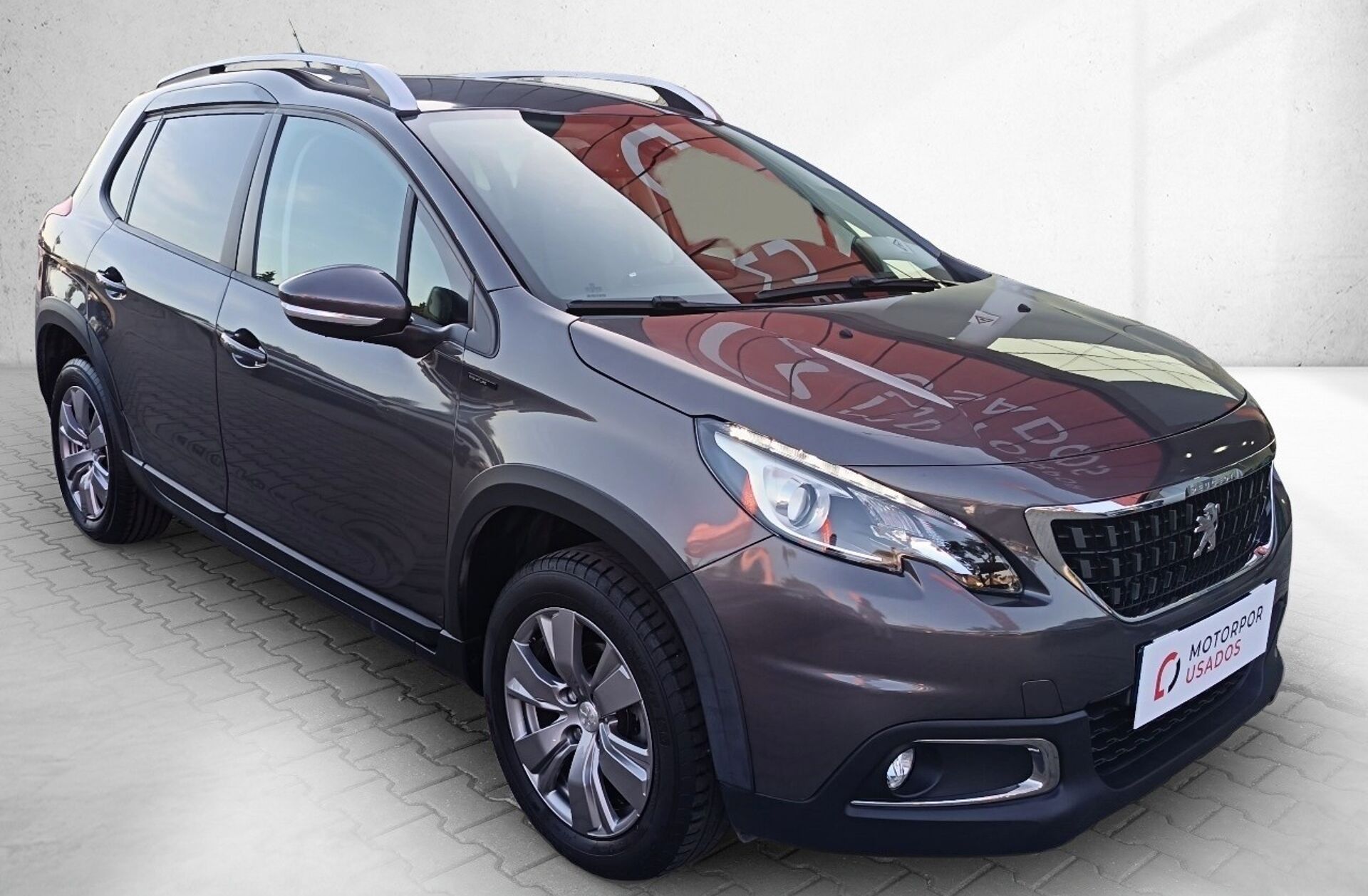 PEUGEOT 2008 1.2 PureTech Style