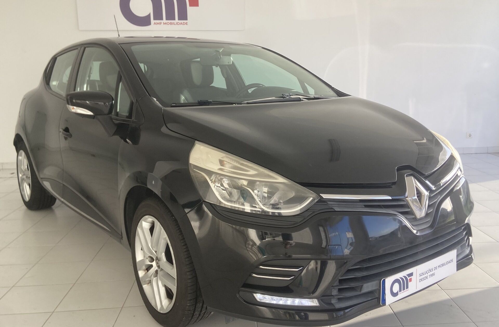 RENAULT Clio 0.9 TCE Confort