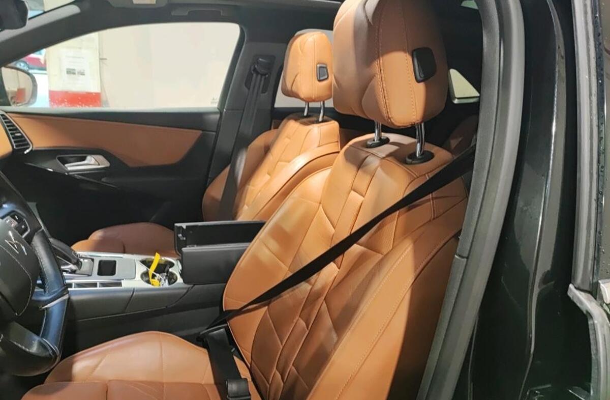 DS DS 7 CB 2.0 BlueHDi Performance Line EAT8