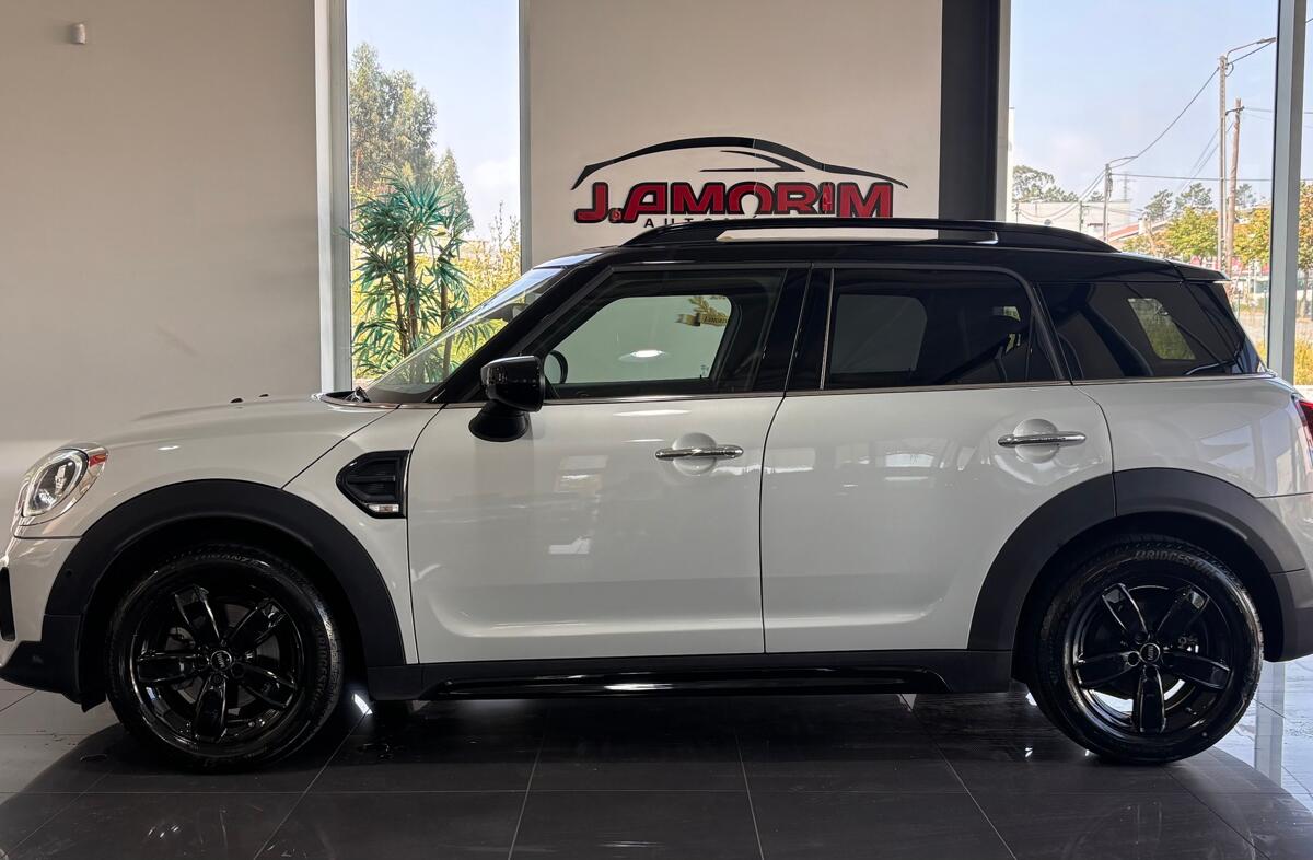 MINI Mini Countryman Mini Cooper Classic Auto