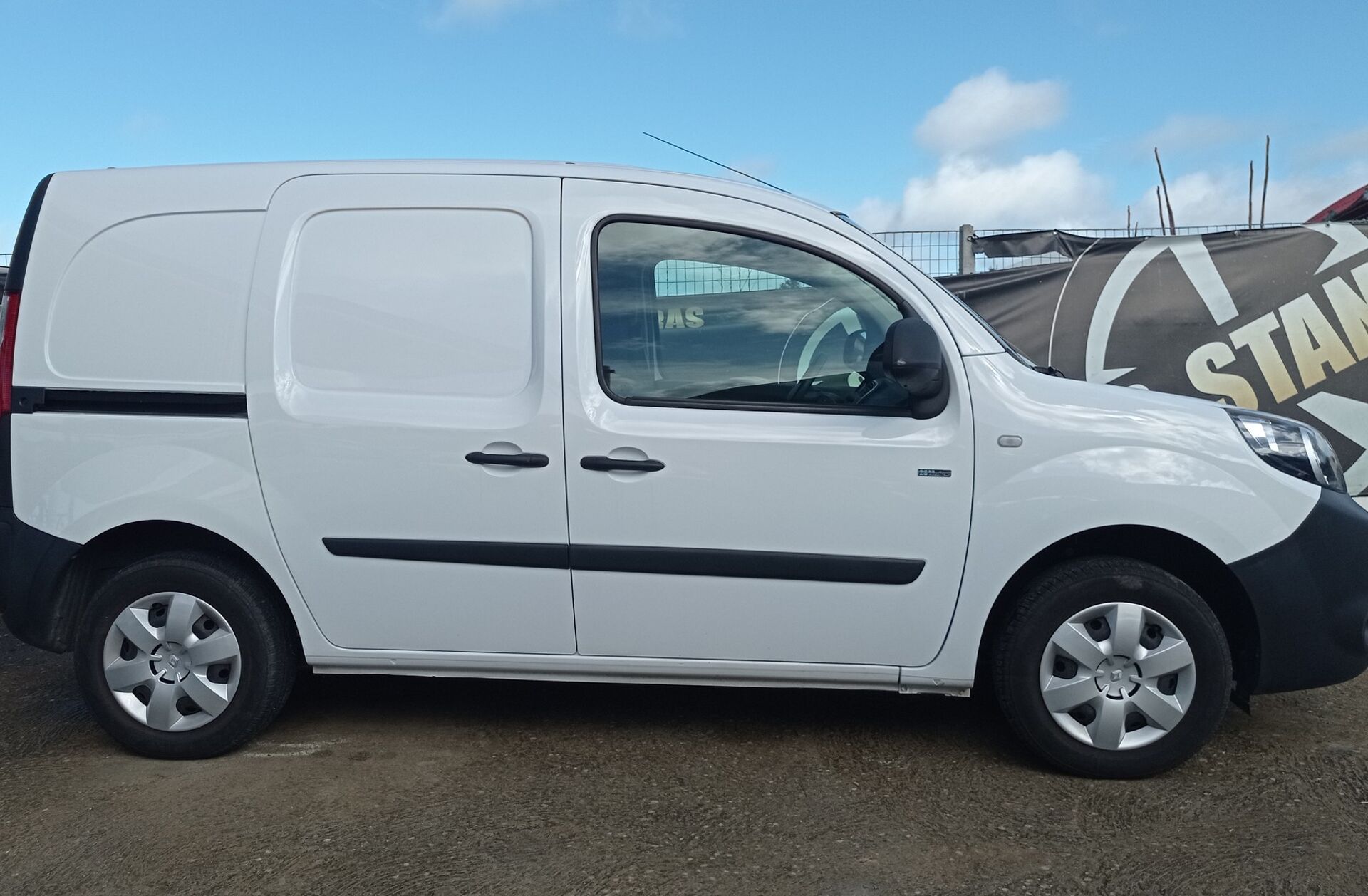 RENAULT Kangoo Z.E. 33
