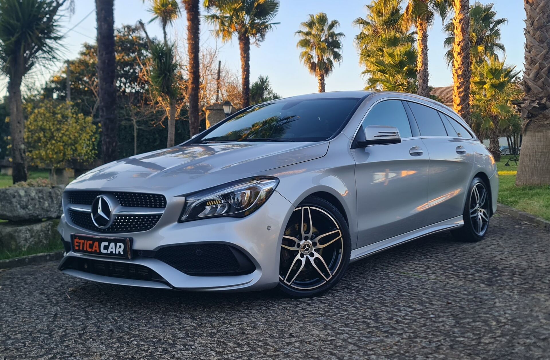 MERCEDES Classe CLA CLA 200 d AMG Line Aut.
