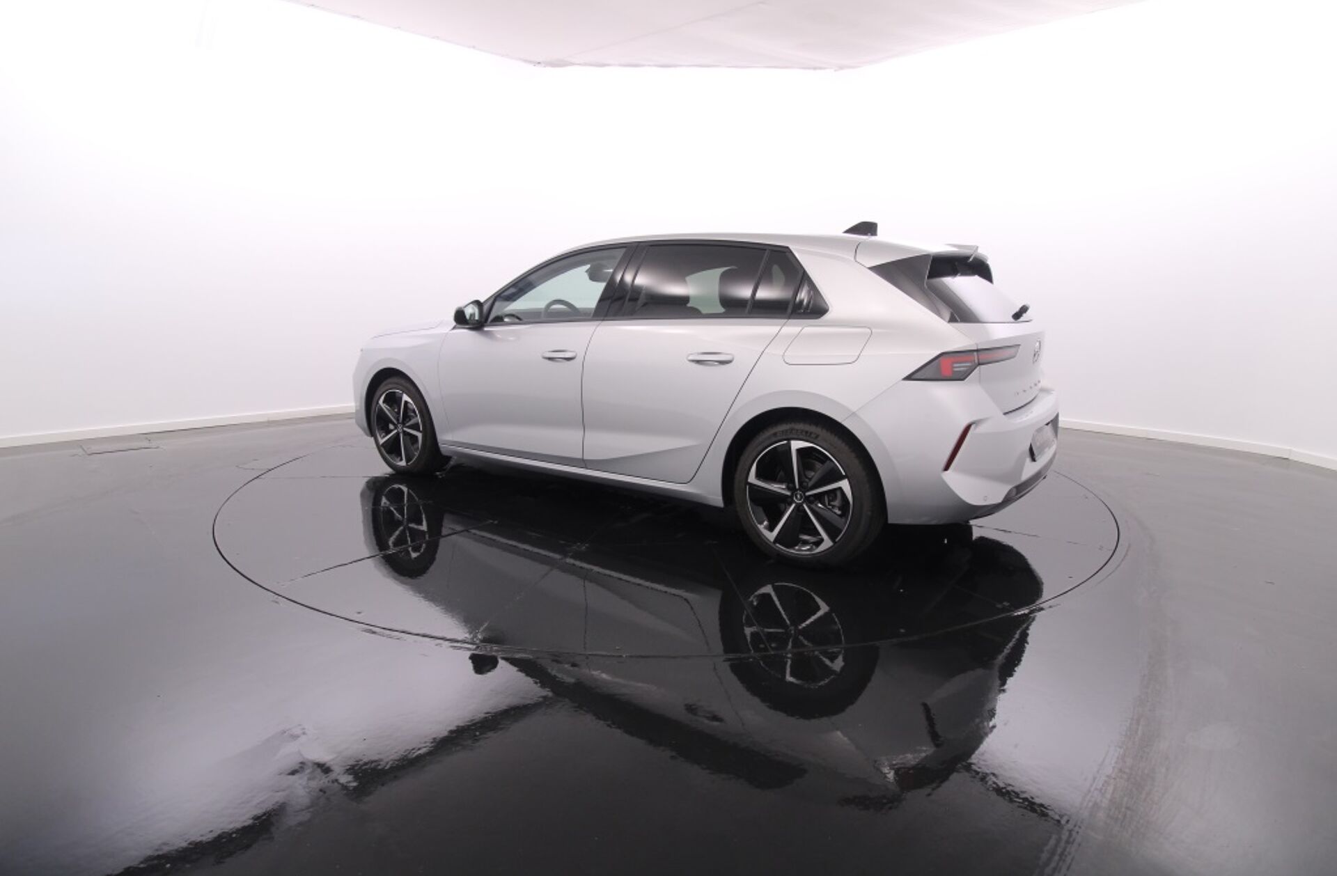 OPEL Astra 1.6 T PHEV Edition