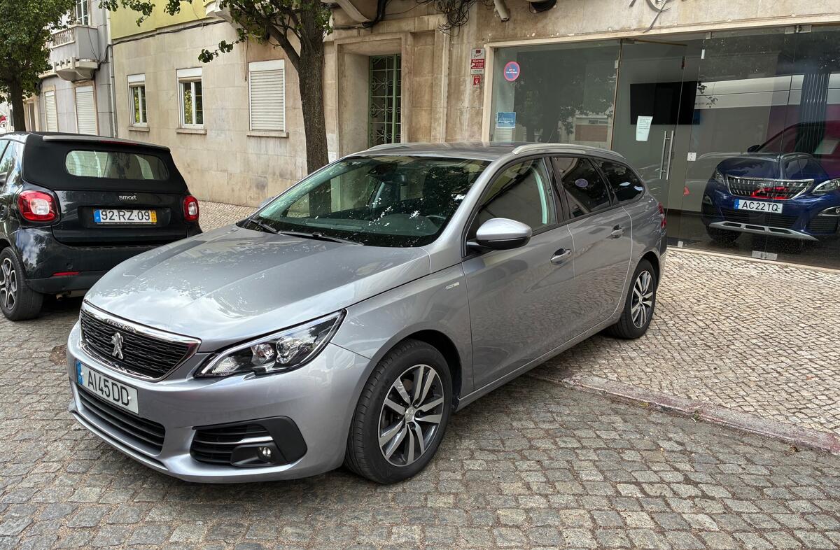 PEUGEOT 308 SW 1.5 BlueHDi Style EAT8