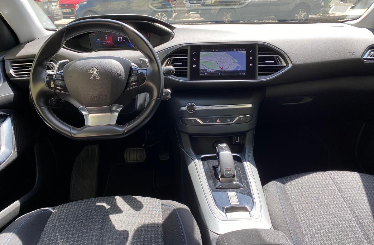 PEUGEOT 308 SW 1.5 BlueHDi Style EAT8