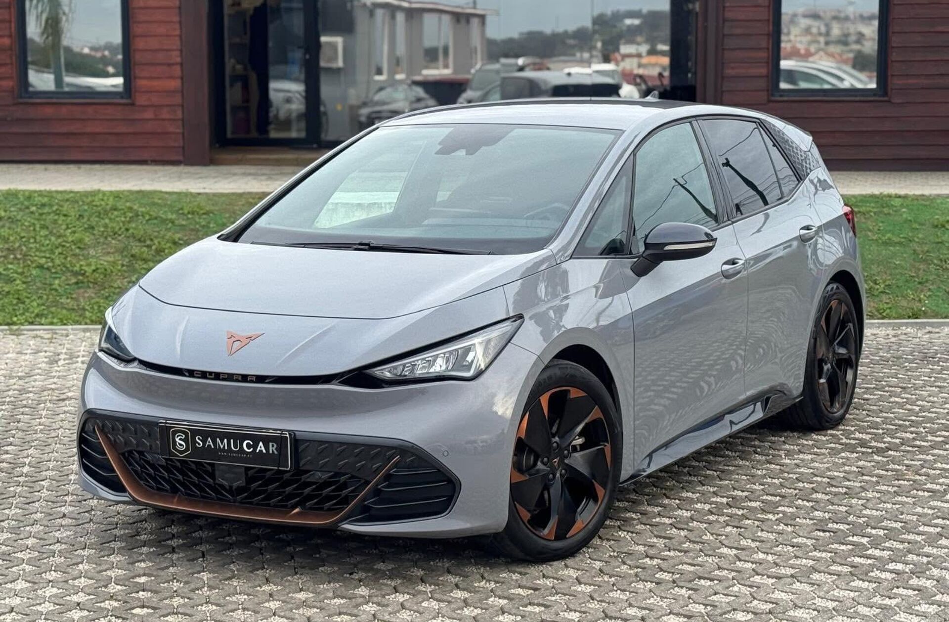 CUPRA Born 58 kWh