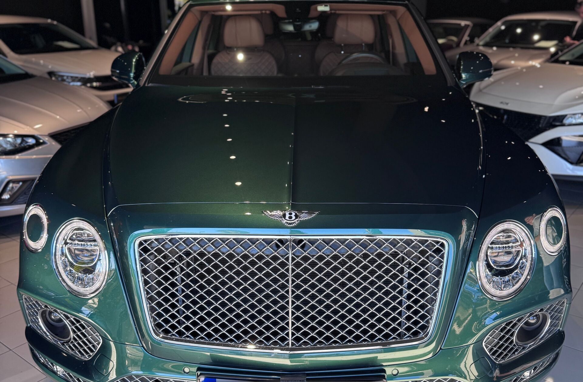 BENTLEY Bentayga V6 Hybrid