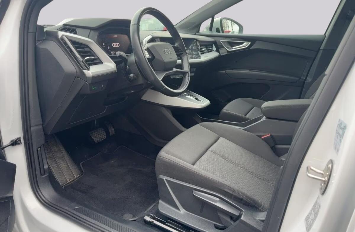 AUDI e-tron 50 quattro