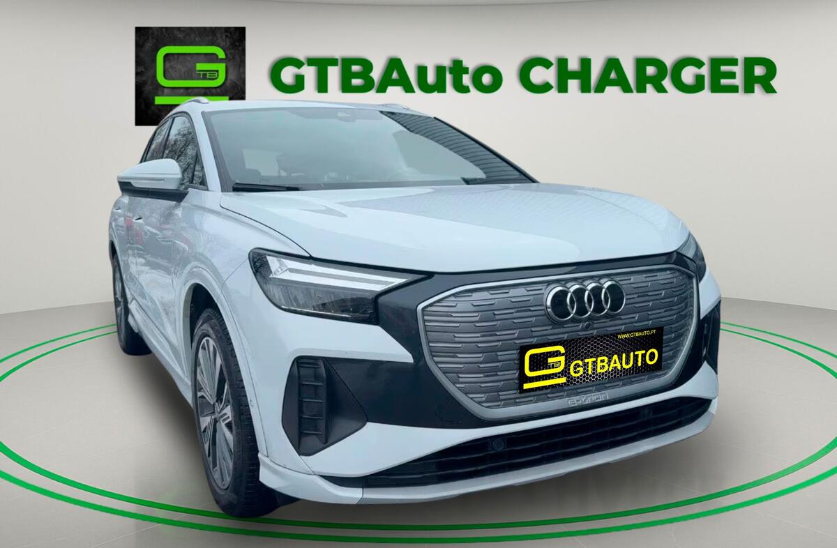 AUDI e-tron 50 quattro