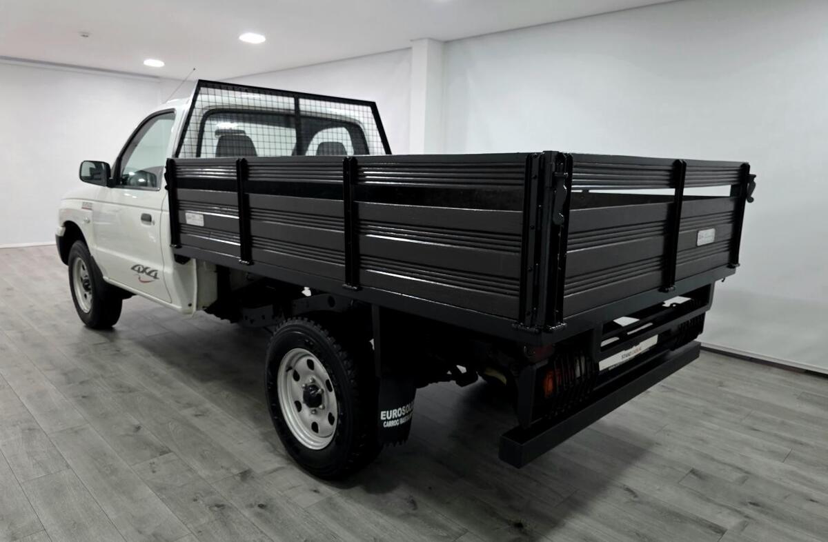 MAZDA B 2500 2.5 TD CS