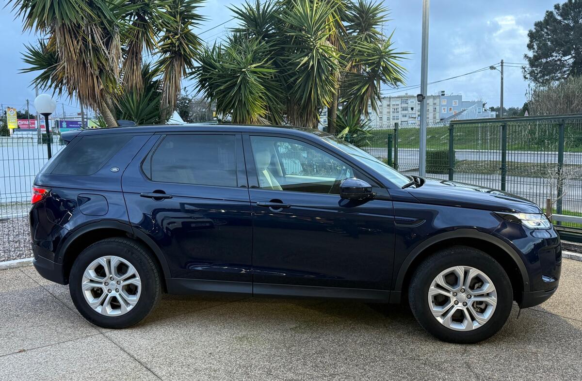 LAND ROVER Discovery S.1.5 I3 P300e AWD R-Dynamic