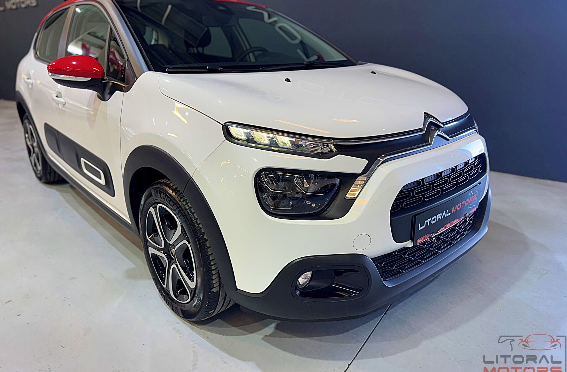CITROEN C3 1.2 PureTech Shine
