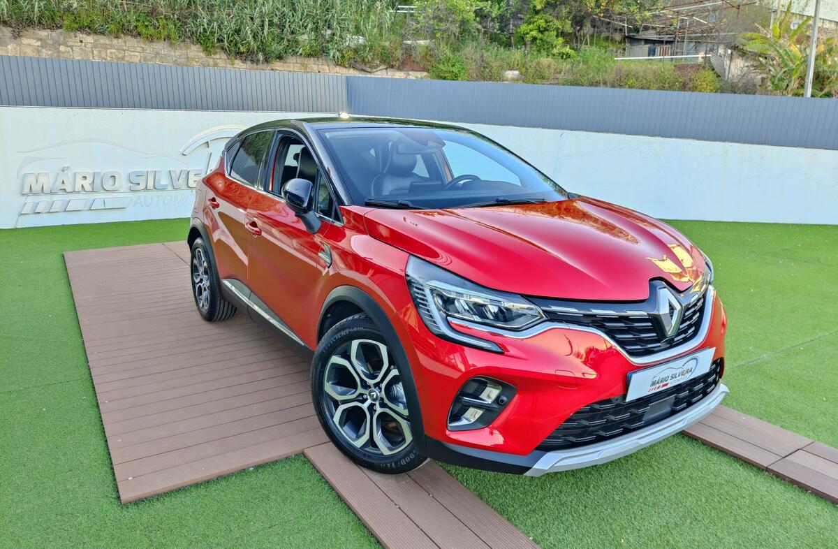 RENAULT Captur 1.3 TCe Intens