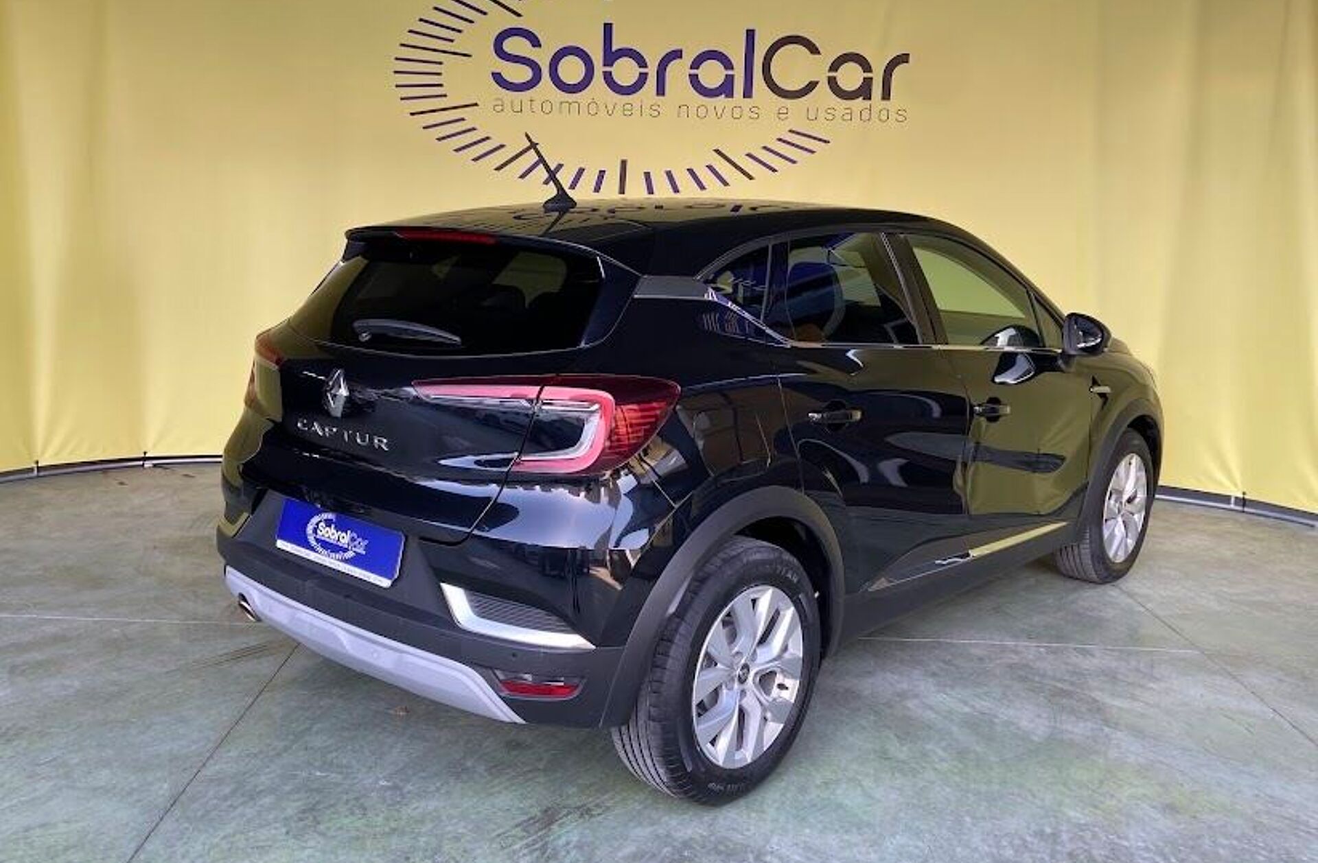 RENAULT Captur 1.0 TCe Intens