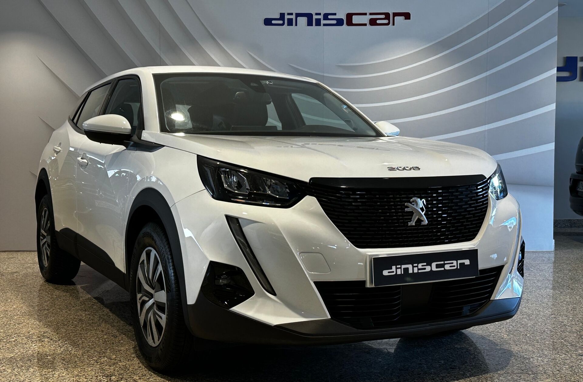 PEUGEOT 2008 1.5 BlueHDi Active