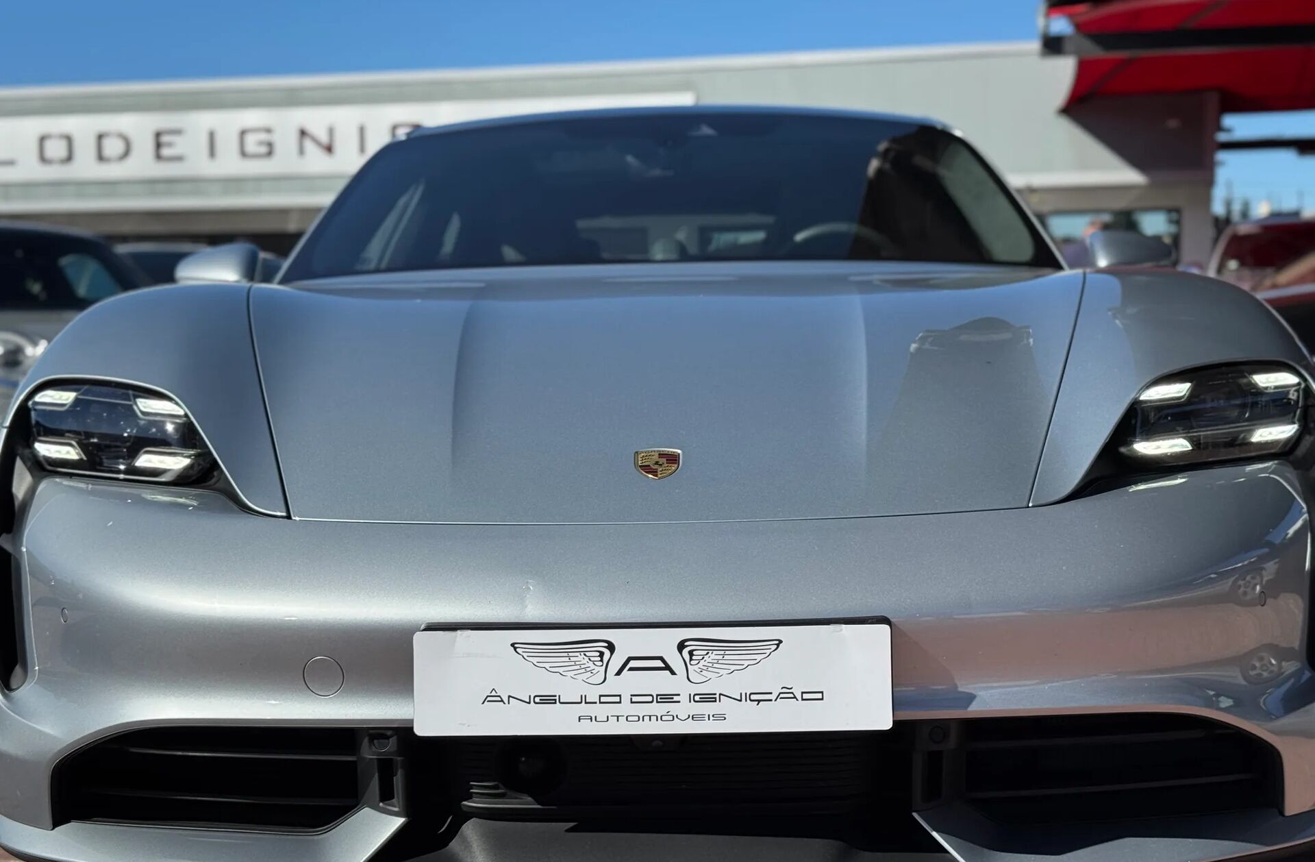 PORSCHE Taycan Turbo