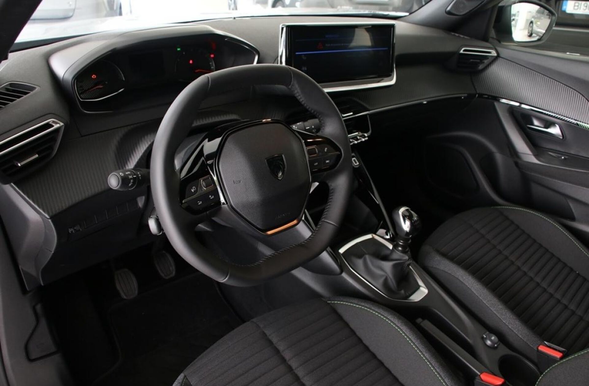 PEUGEOT 2008 1.2 PureTech Active