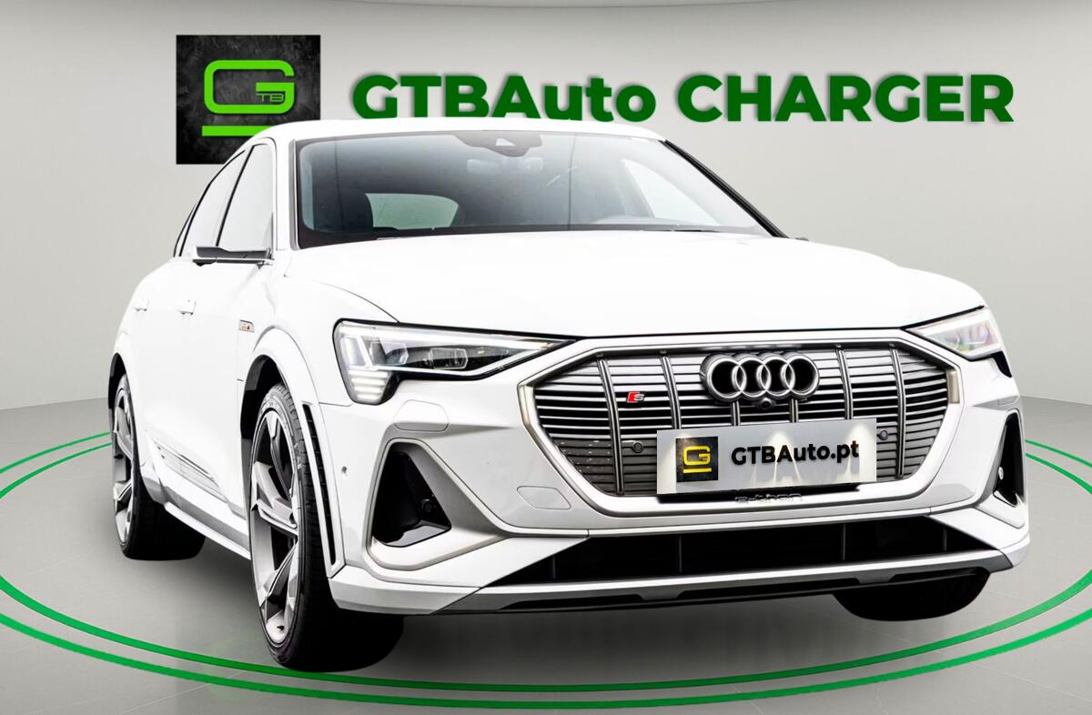 AUDI e-tron S quattro