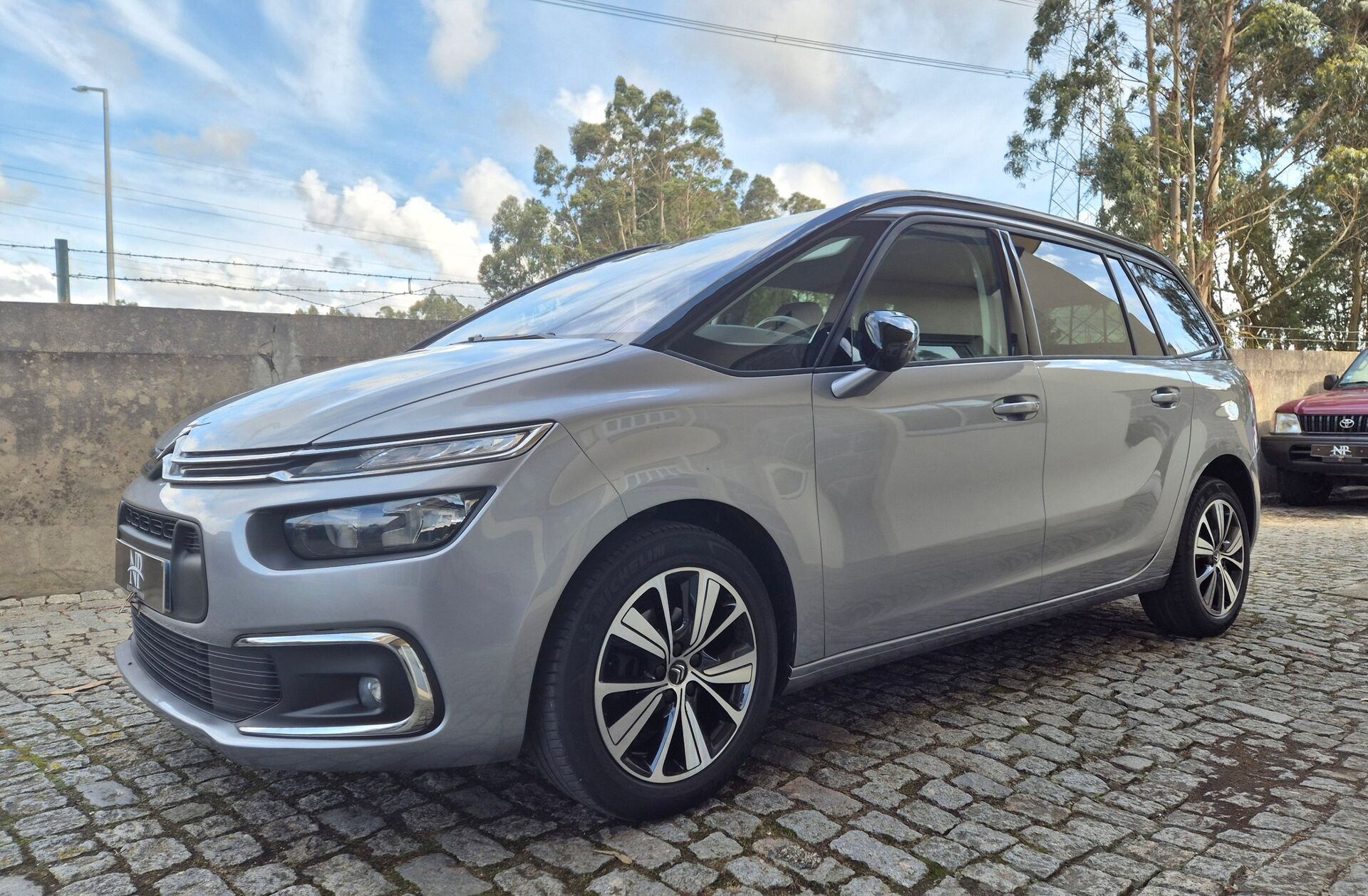CITROEN C4 BlueHDi 130 Stop&Start SHINE