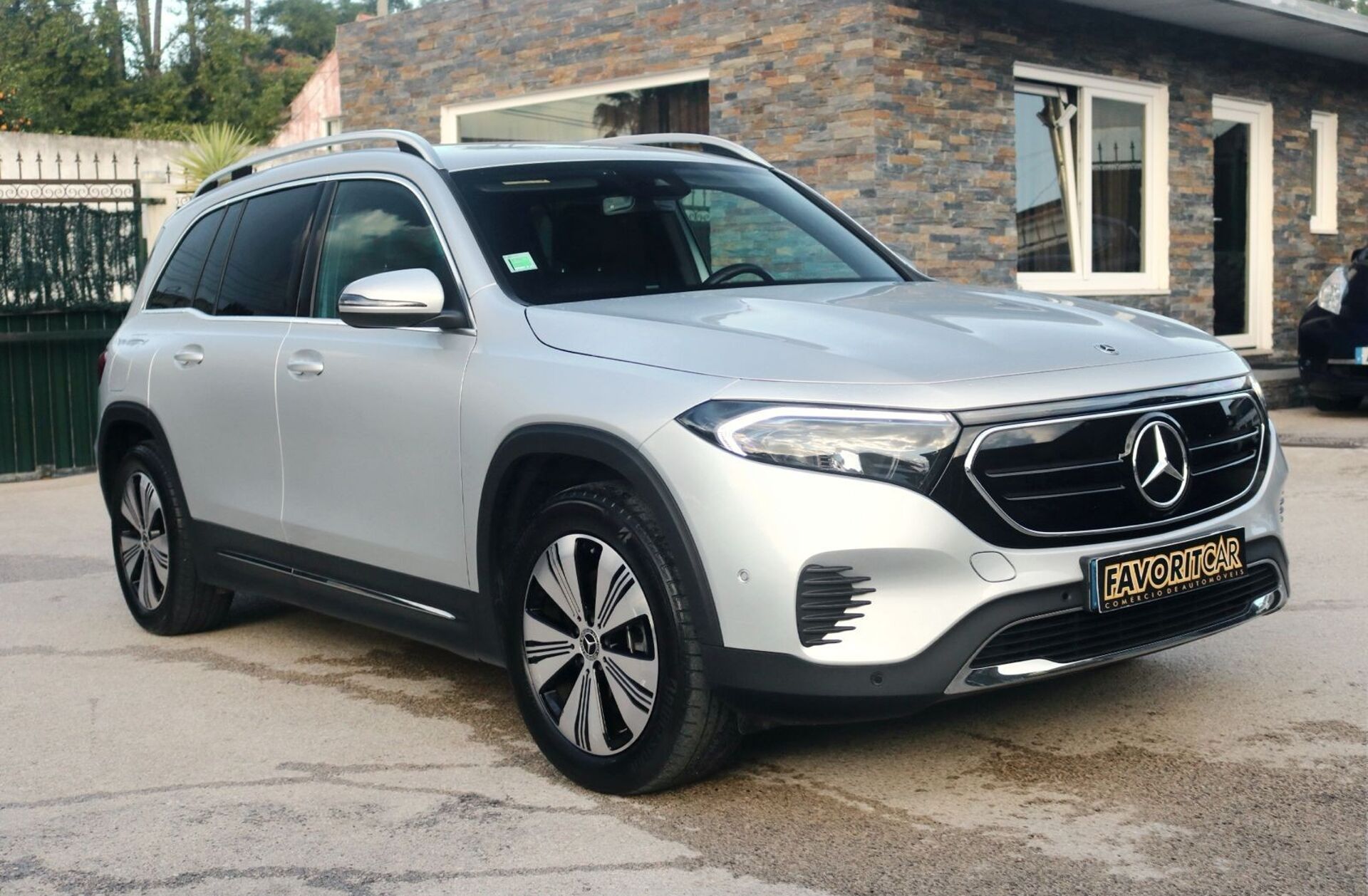 MERCEDES EQB 250+ Edition