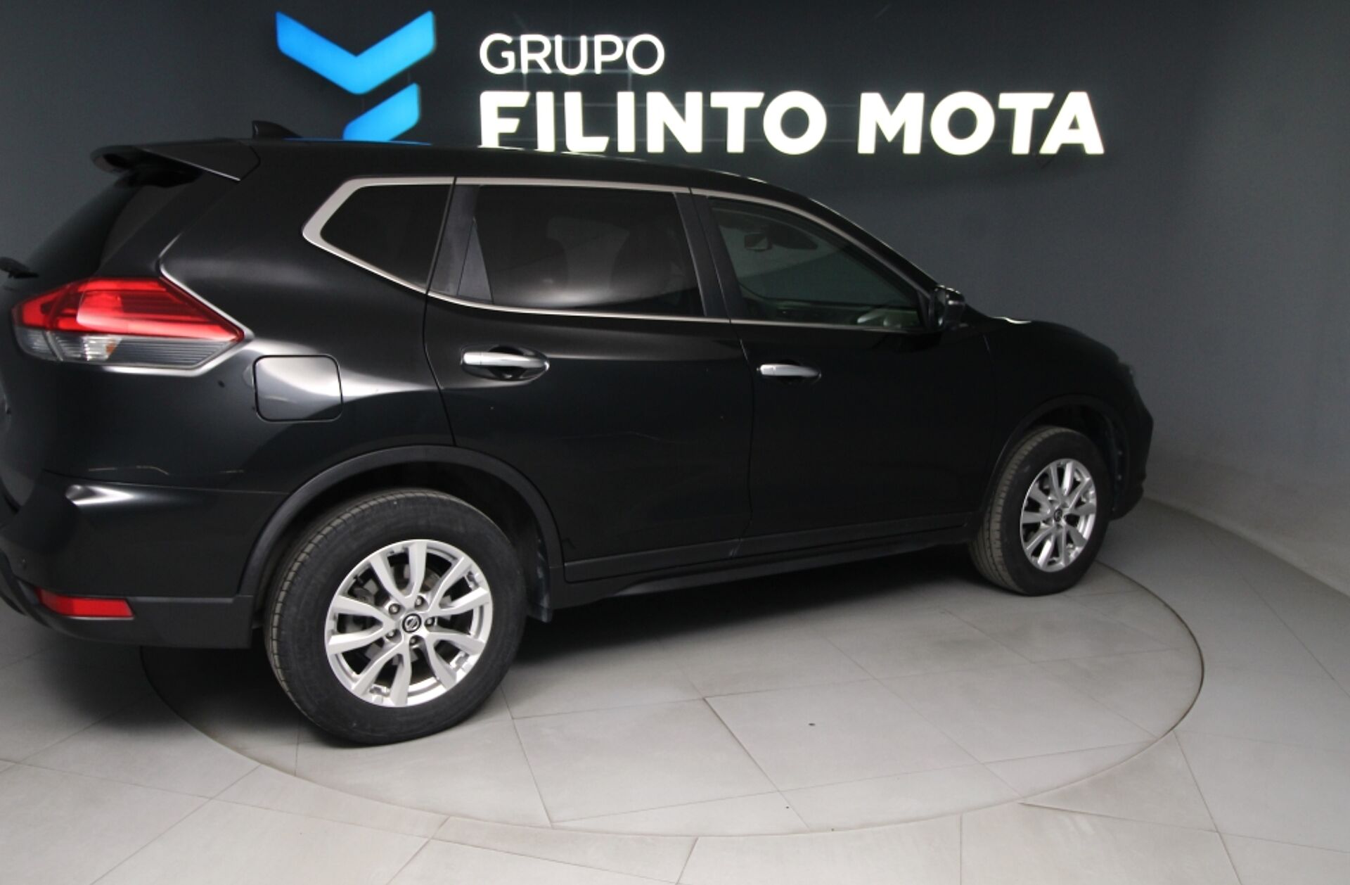 NISSAN X-Trail 1.3 DIG-T N-Connecta DCT