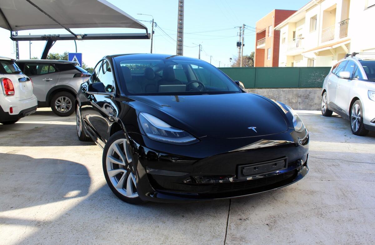 TESLA Model 3 Long-Range Dual Motor AWD