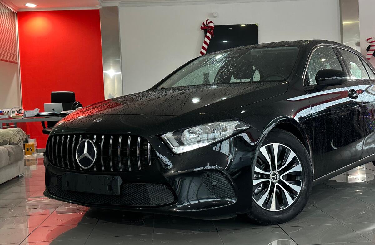 MERCEDES Classe A A 180 d Business Solutions