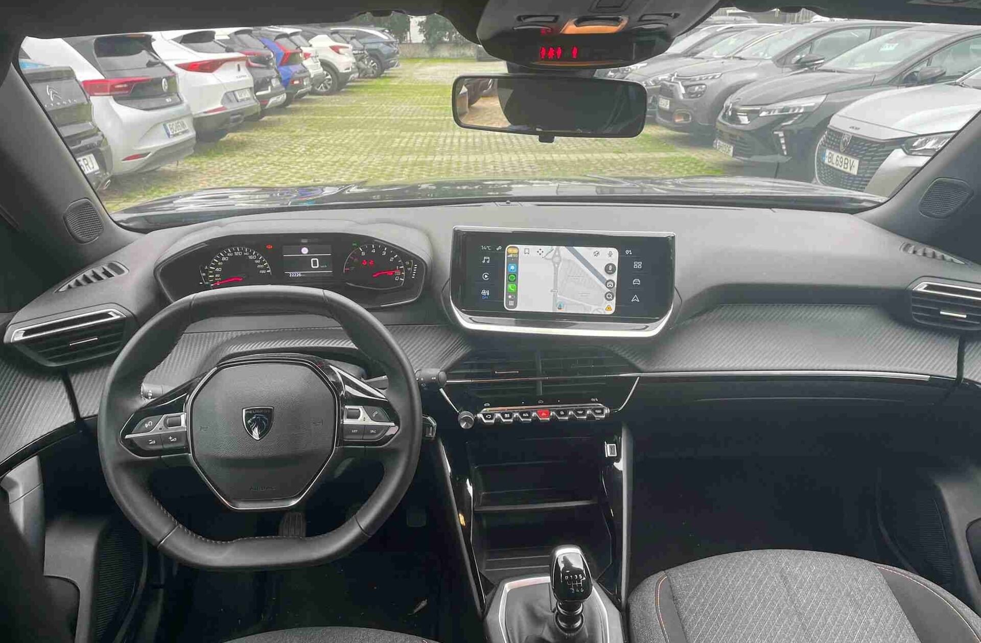 PEUGEOT 2008 1.2 PureTech Style